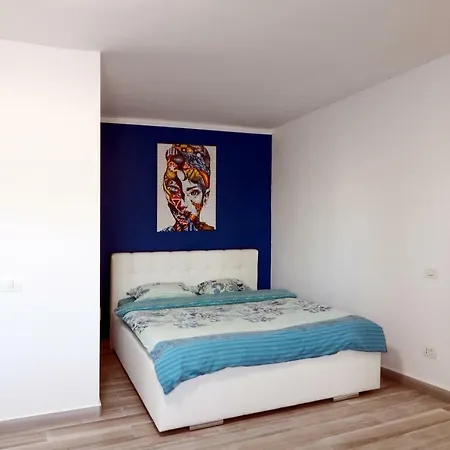 Luxury Olimpia Studio In Bucharest, With Netflix App Exterior photo