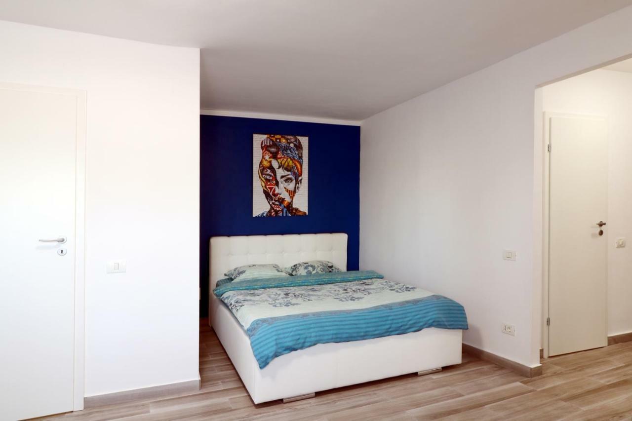 Luxury Olimpia In Bucharest, With Netflix App Apartment *