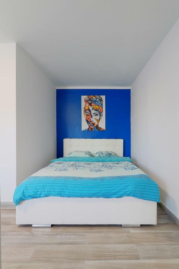 Apartment Luxury Olimpia In Bucharest, With Netflix App